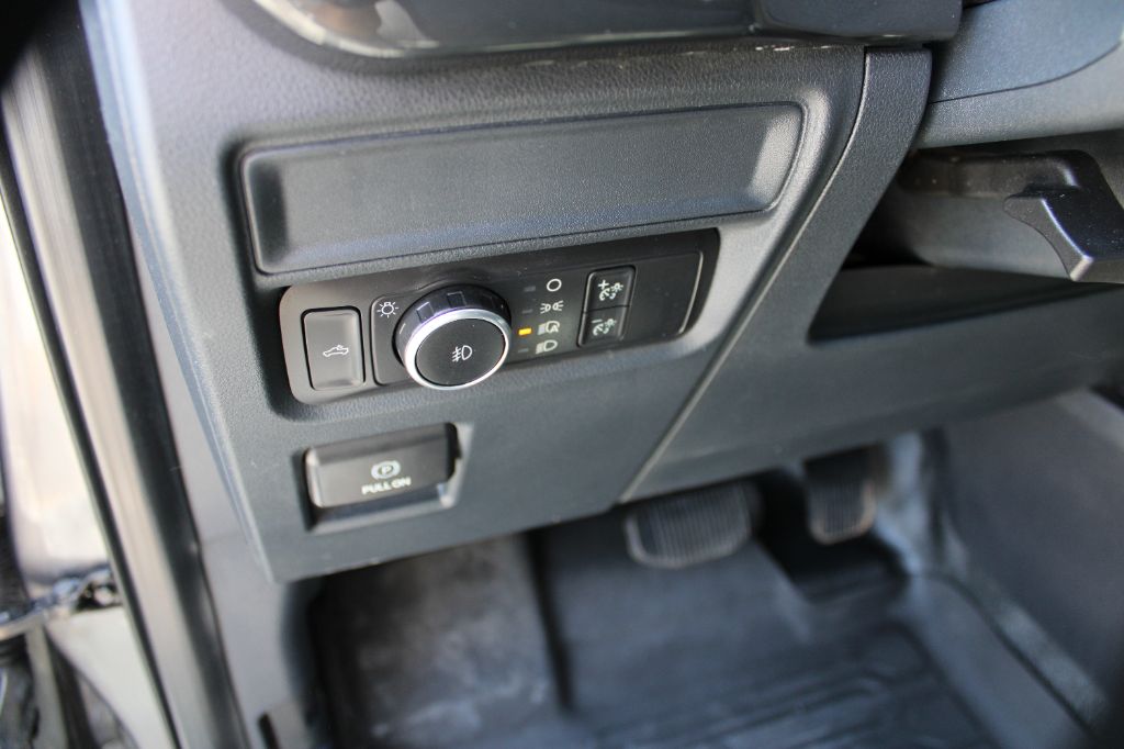 2022 Ford F-150 XL - Photo 13